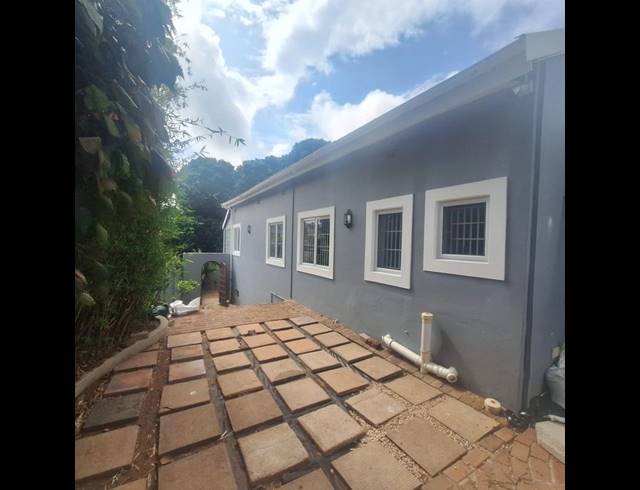 2 BEDROOM PROPERTY TO RENT IN ESSENWOOD